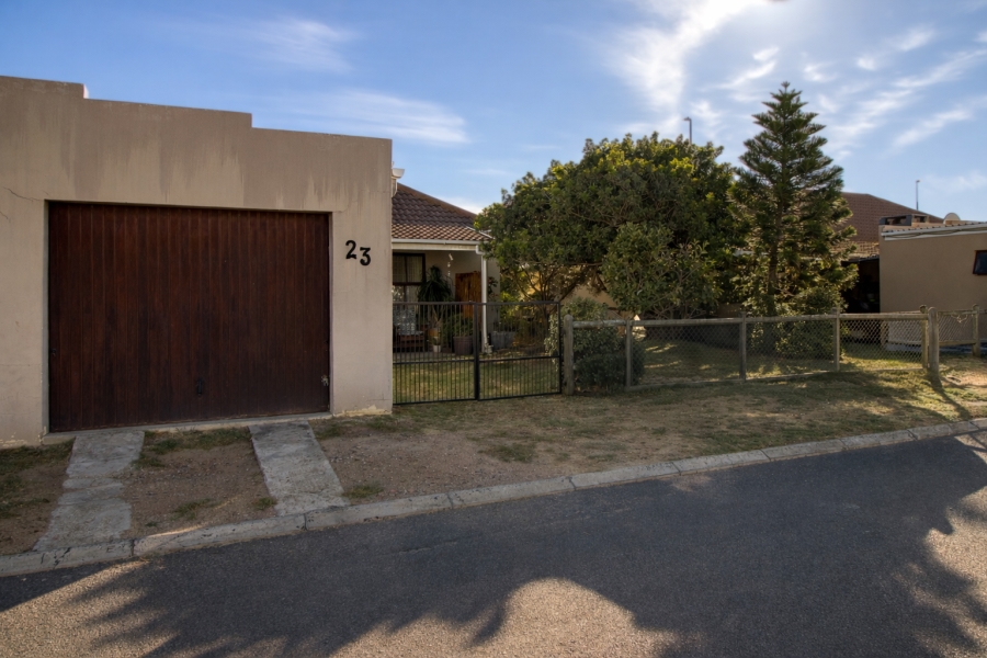 2 Bedroom Property for Sale in Fairview Golf Estate Western Cape